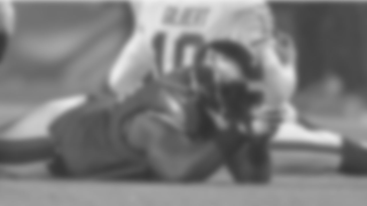 DT Fletcher Cox