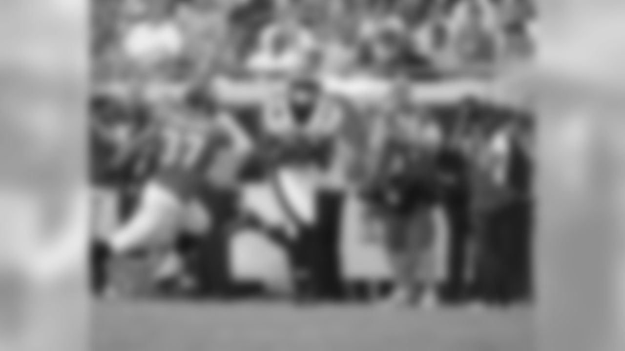 WR Jeremy Maclin