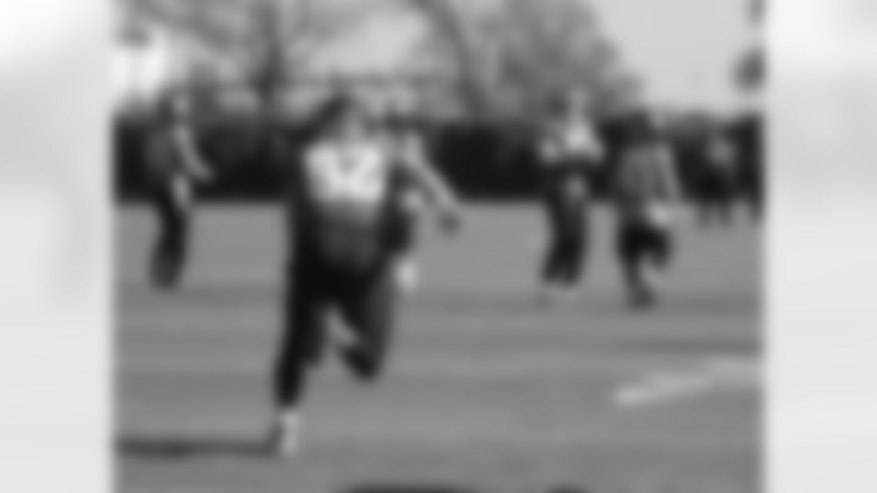 C Jason Kelce