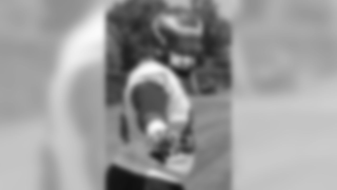 DT Bennie Logan