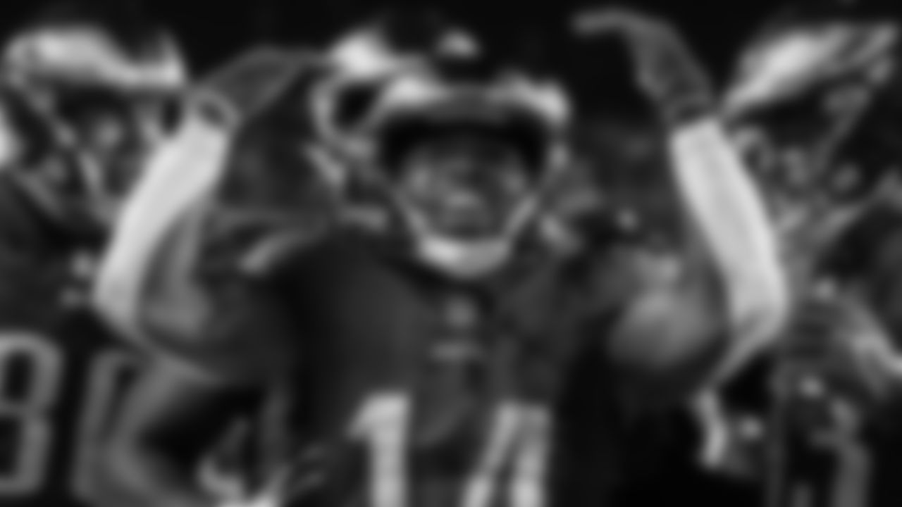 RB Kenneth Gainwell