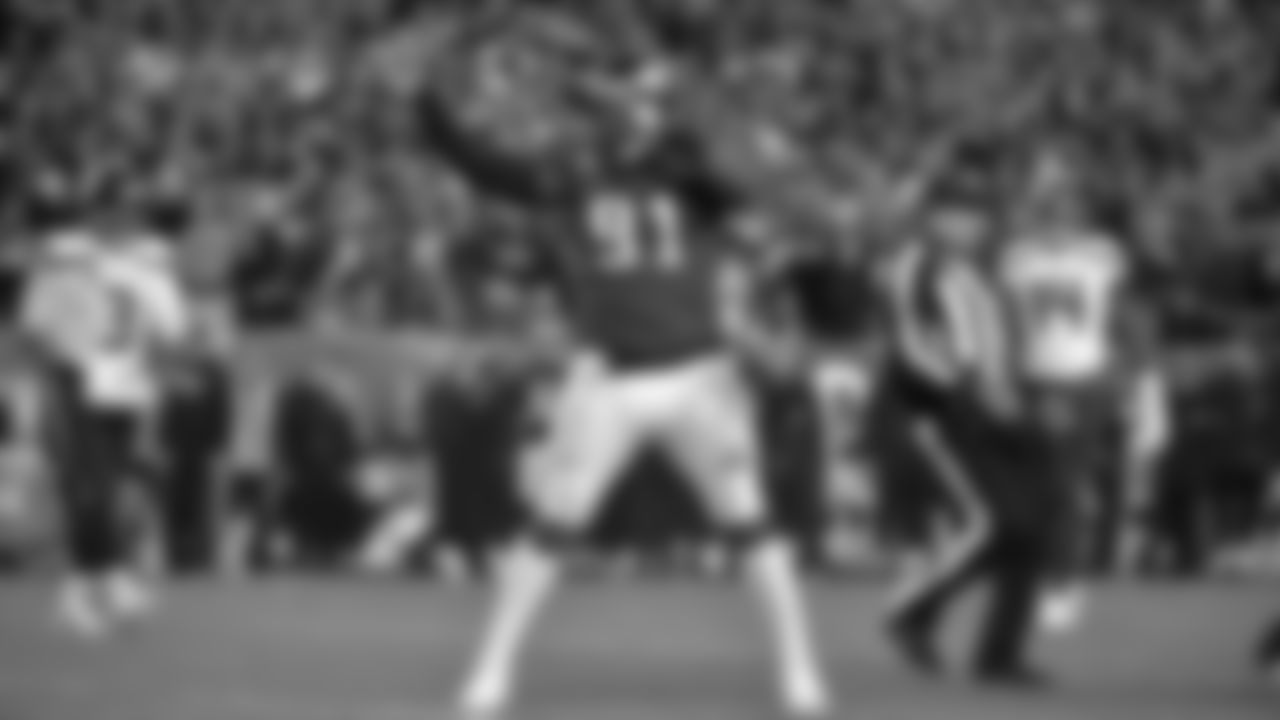 DT Fletcher Cox
Philadelphia Eagles vs. Seattle Seahawks at Lincoln Financial Field on January 5, 2020
