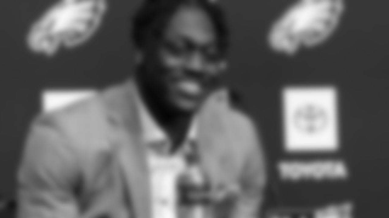 Follow Pro Bowl wide receiver A.J. Brown as he signed his four-year contract extension and toured the NovaCare Complex for the first time as a member of the Eagles.