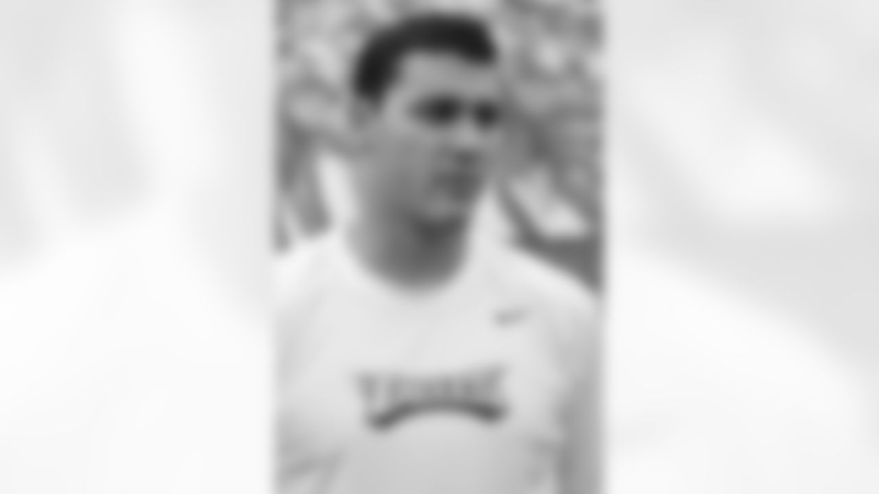 WR Greg Salas