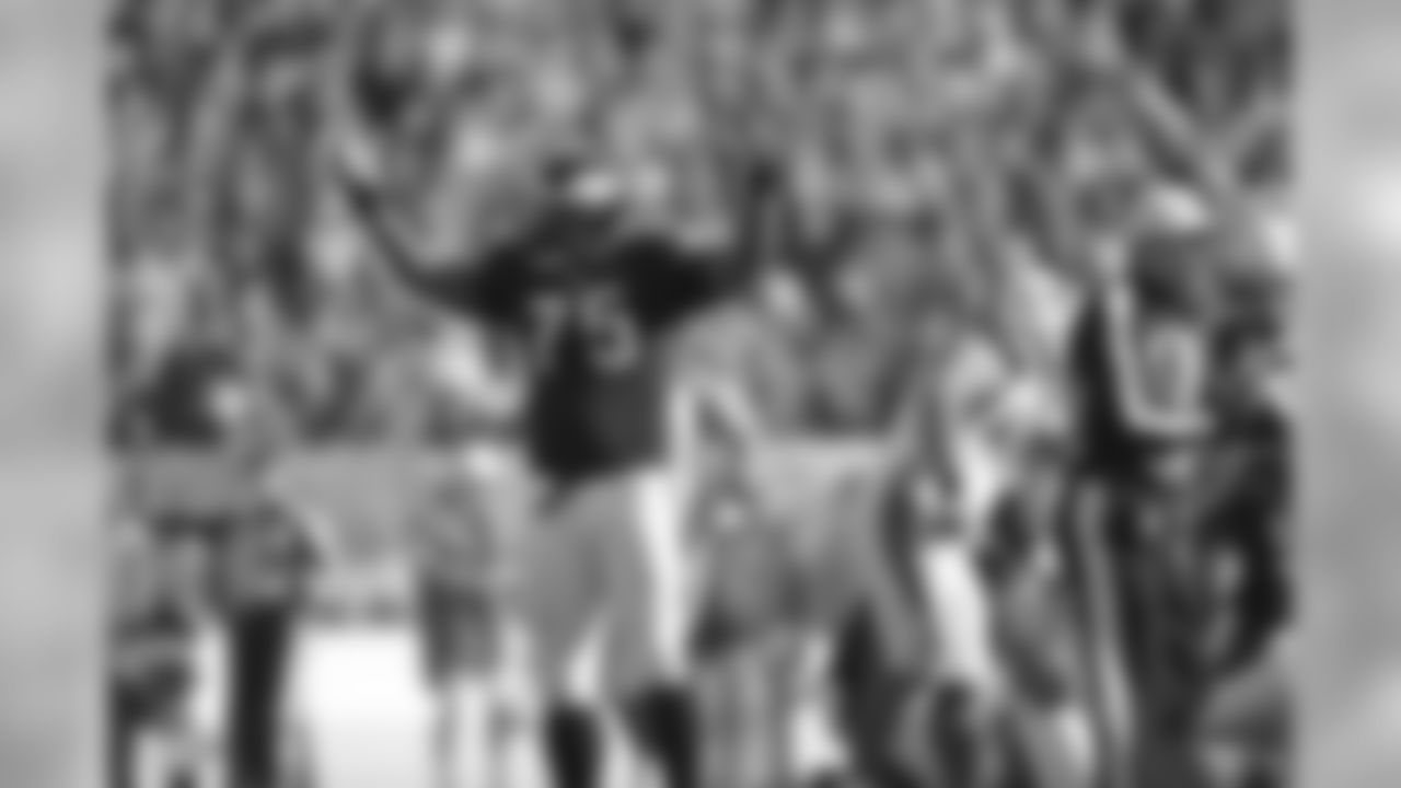 DE Vinny Curry, 2013