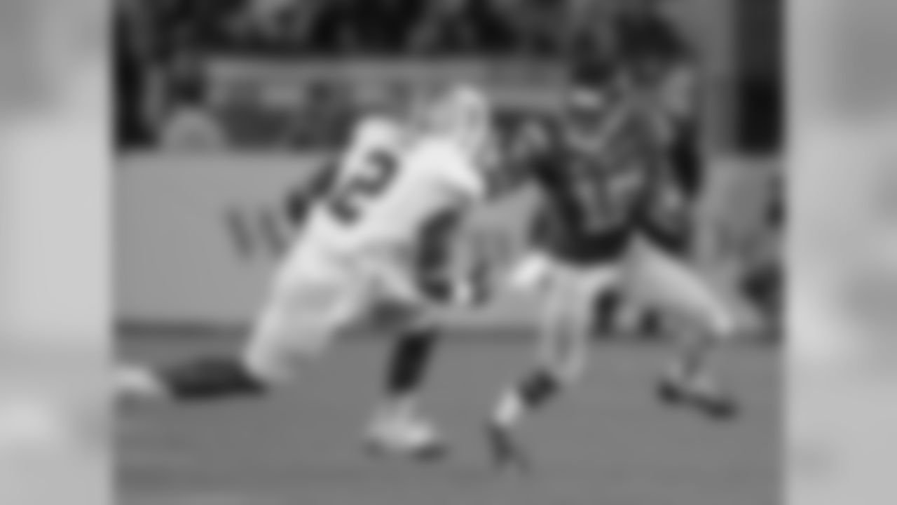 He is eigth on USC's career receptions list (179) and seventh on the school's career punt returns chart