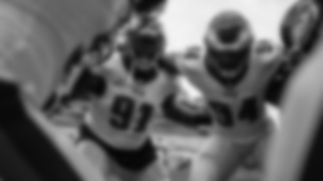 DT Fletcher Cox getting hype with the defensive linemen