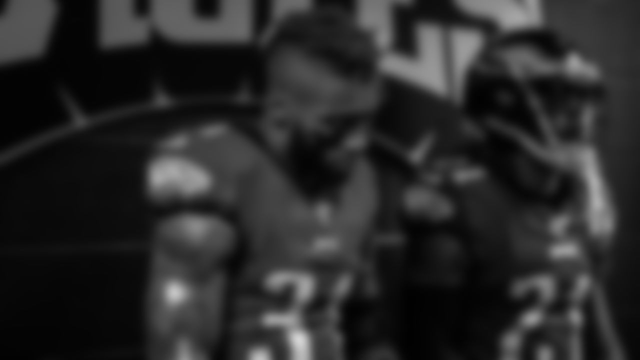 CB Jalen Mills