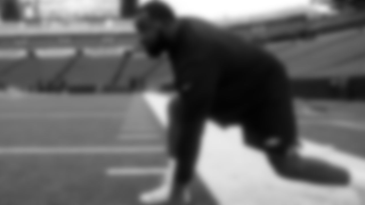 DT Fletcher Cox
Philadelphia Eagles vs. Buffalo Bills at New Era Field on October 27, 2019