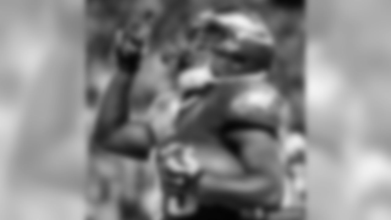 "Thanks to everyone for all your continued prayers and well wishes!" - Darren Sproles