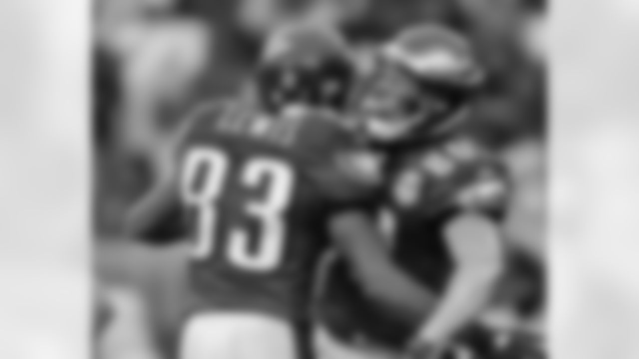 WRs Greg Lewis and Kevin Curtis