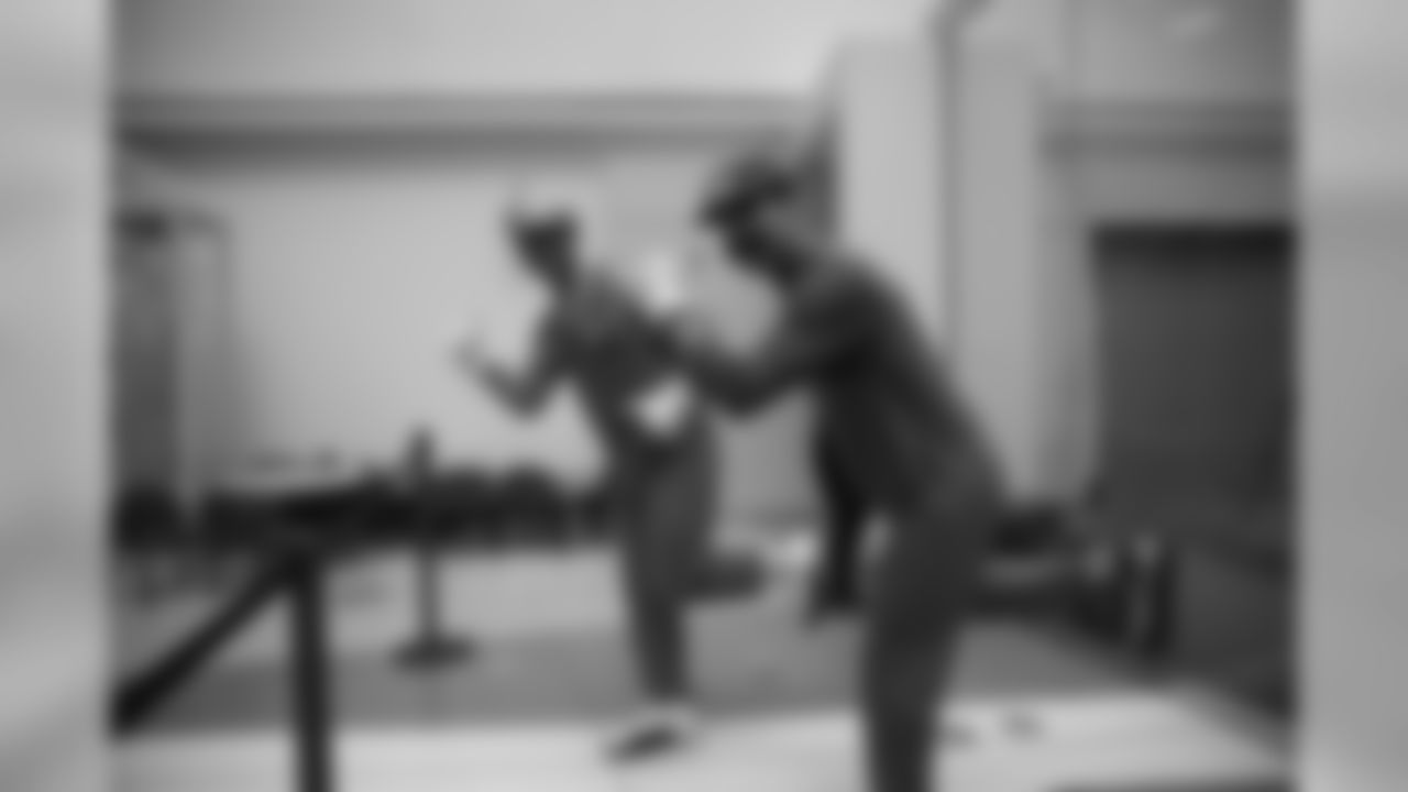 QBs G.J. Kinne and Mark Sanchez dressed up as the Super Mario Bros. while visiting CHOP