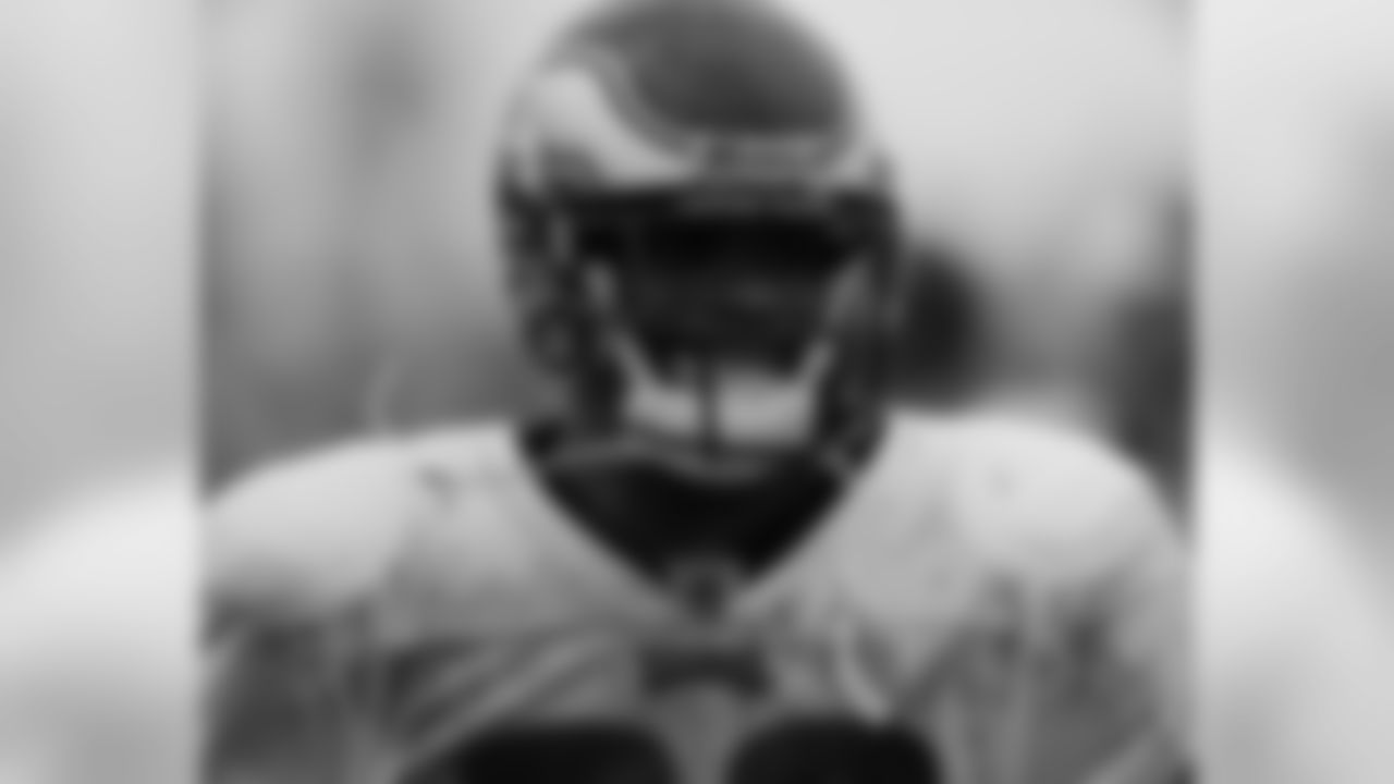 S Quintin Demps