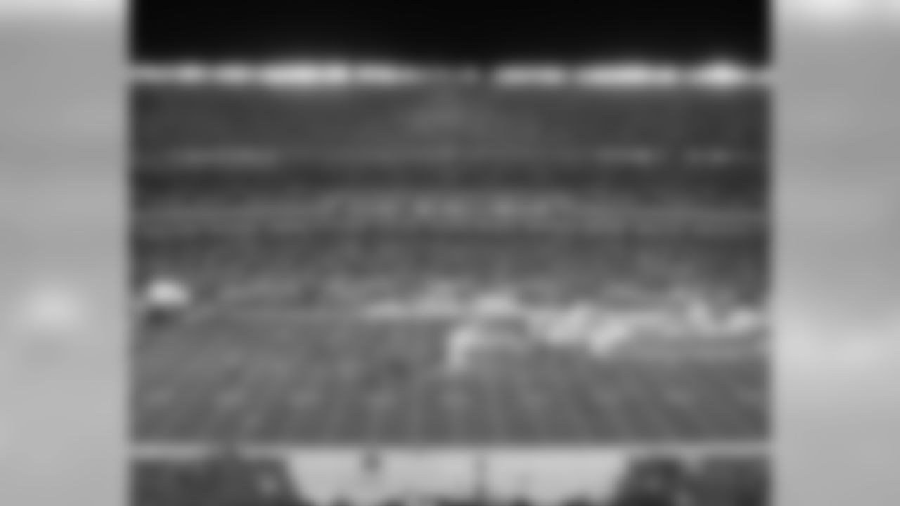 Pre-game scene at Lincoln Financial Field