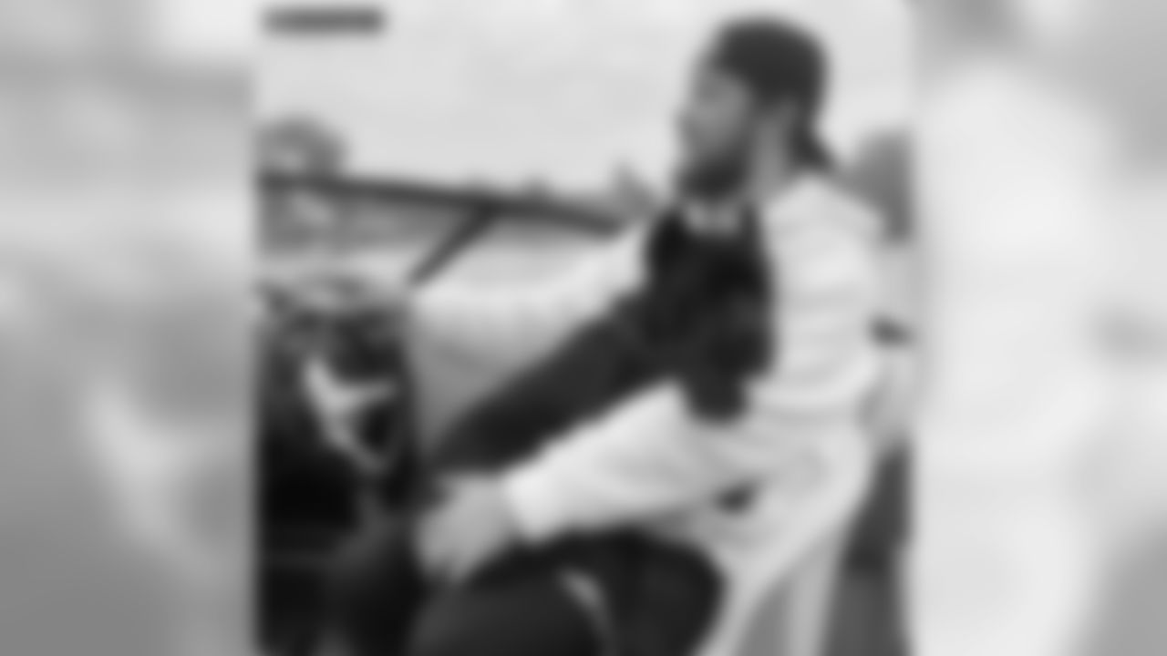 LB Nathan Gerry: "Koba."