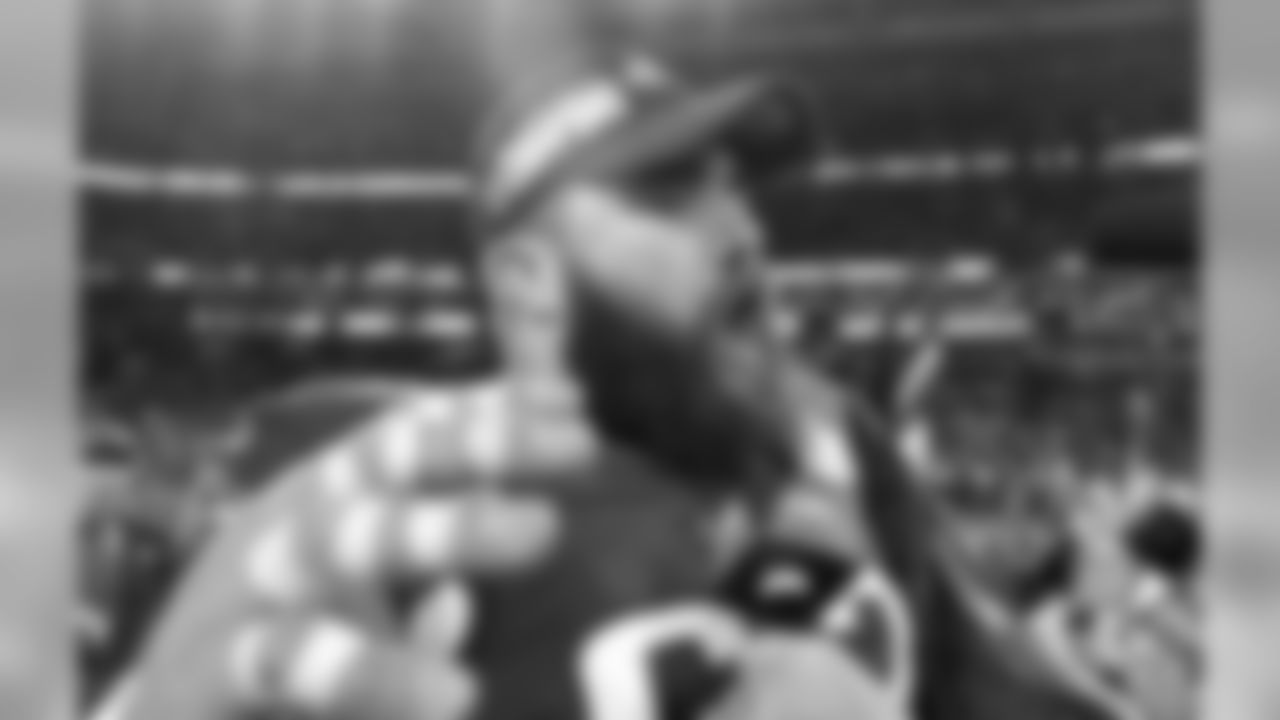 C Jason Kelce