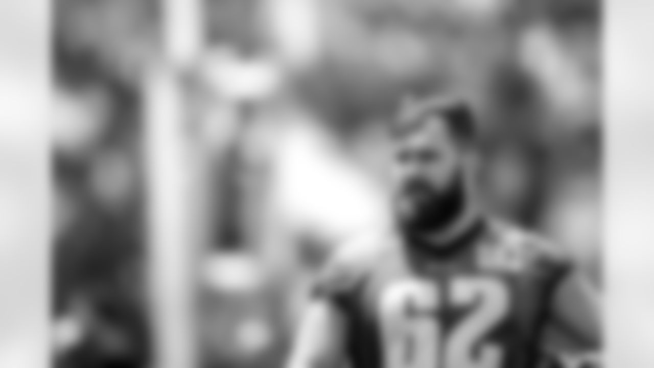 C Jason Kelce