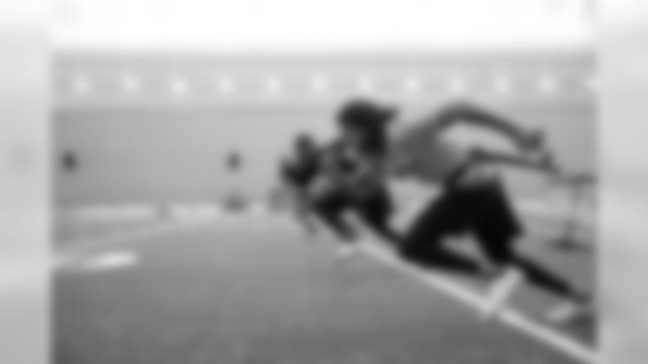 CB Sidney Jones.