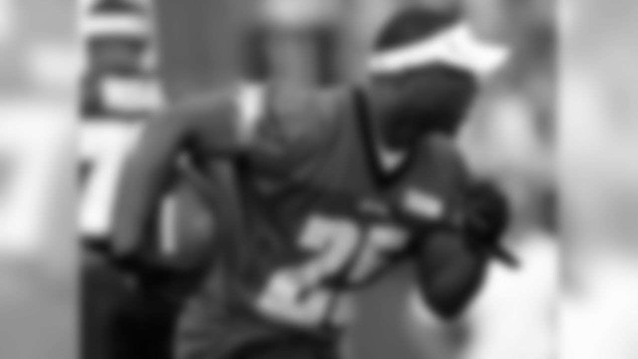 RB LeSean McCoy runs with the ball during a drill Saturday