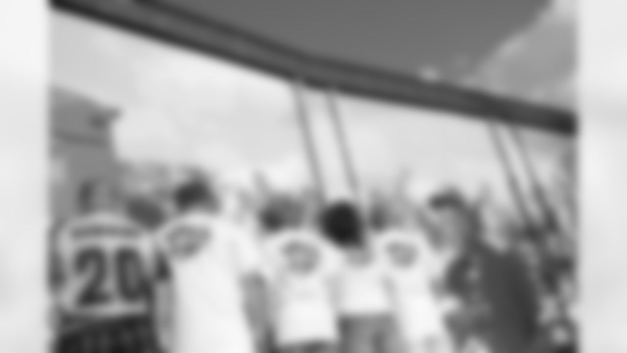 Lucky Season Ticket Members made their mark on the #OurCityOurTeam Mural