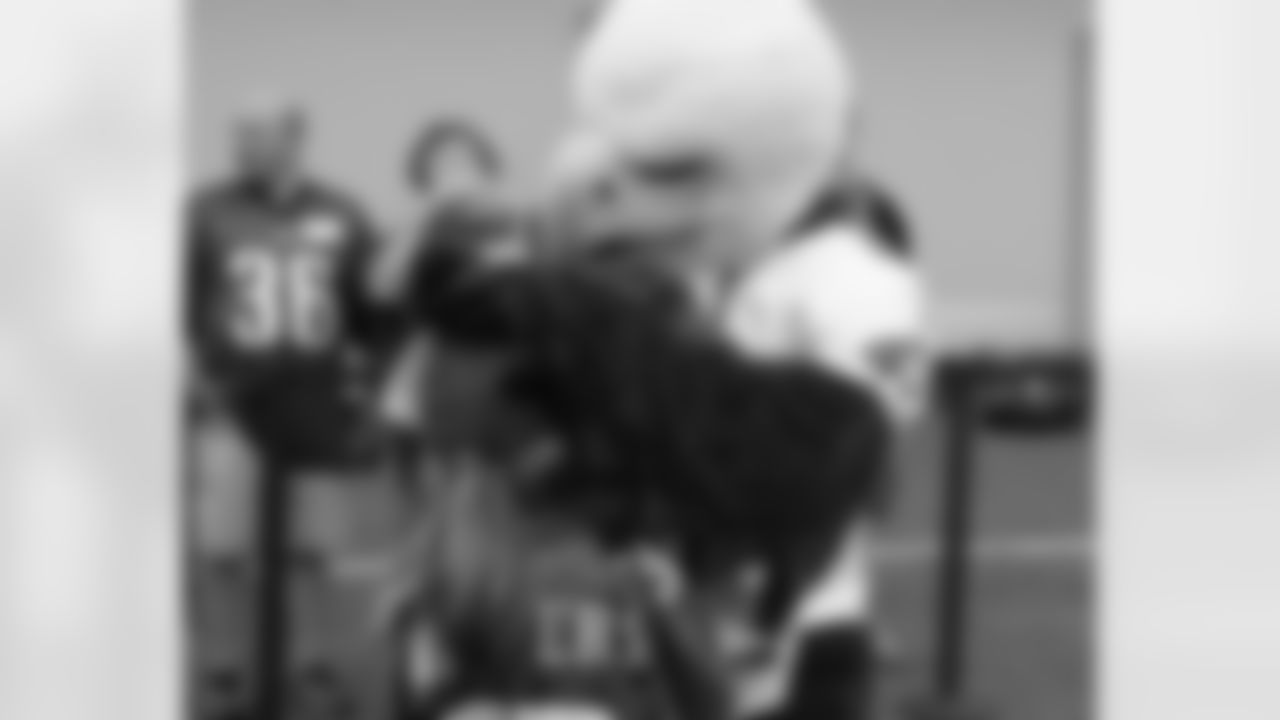 Twenty-five of the children in attendance have a parent who is a breast cancer survivor. The other 25 won a sweepstakes through CJ's Tires