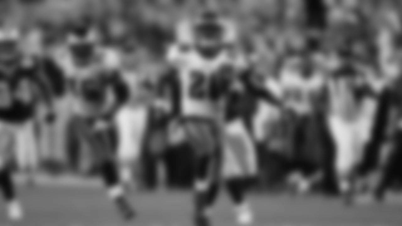 2006 Week 5 Lito Sheppard interception touchdown spoils Terrell Owens' return to Philly.