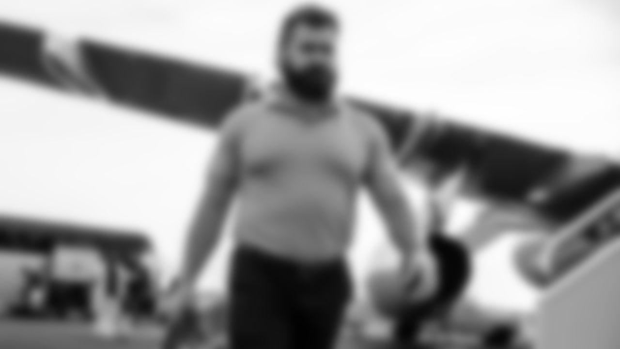 C Jason Kelce