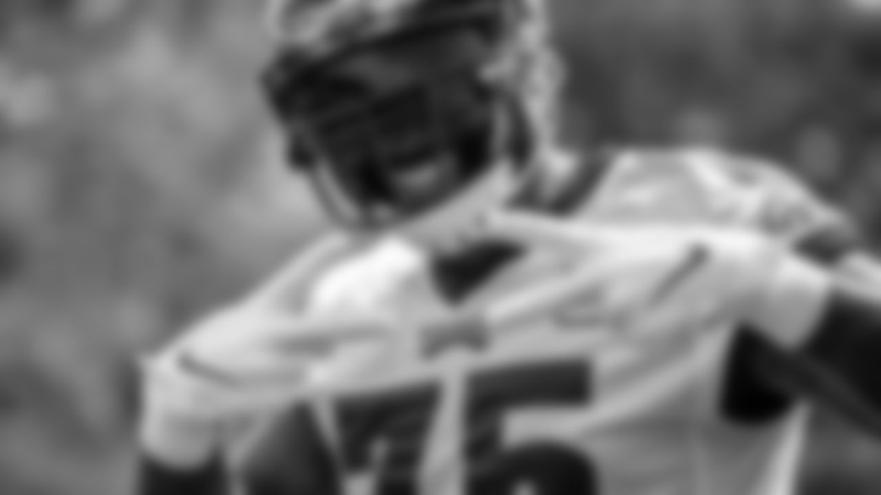 DE Vinny Curry