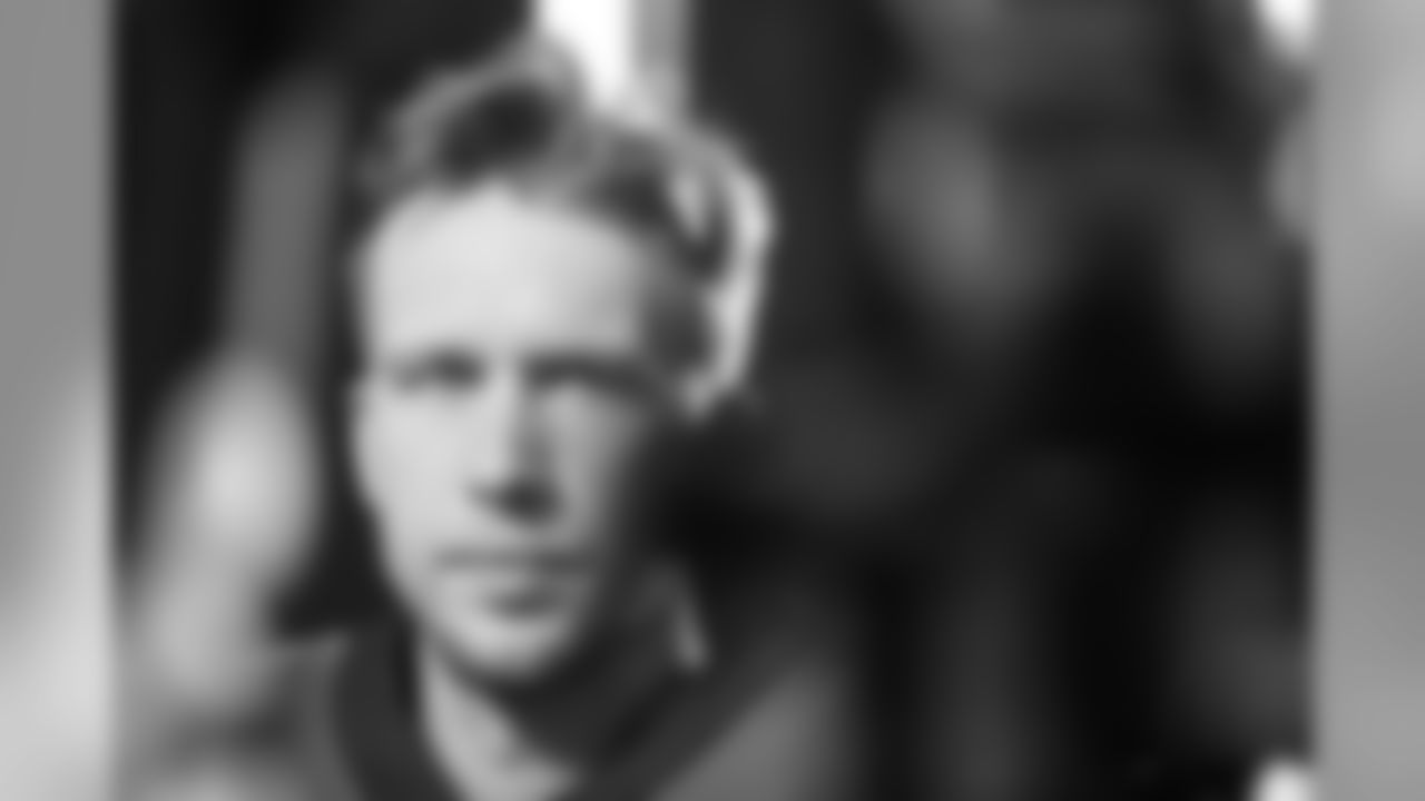 QB Nick Foles