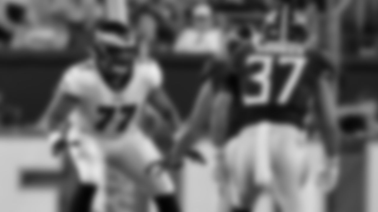 T Andre Dillard
Philadelphia Eagles vs. Tennessee Titans at Lincoln Financial Field on August 8, 2019.