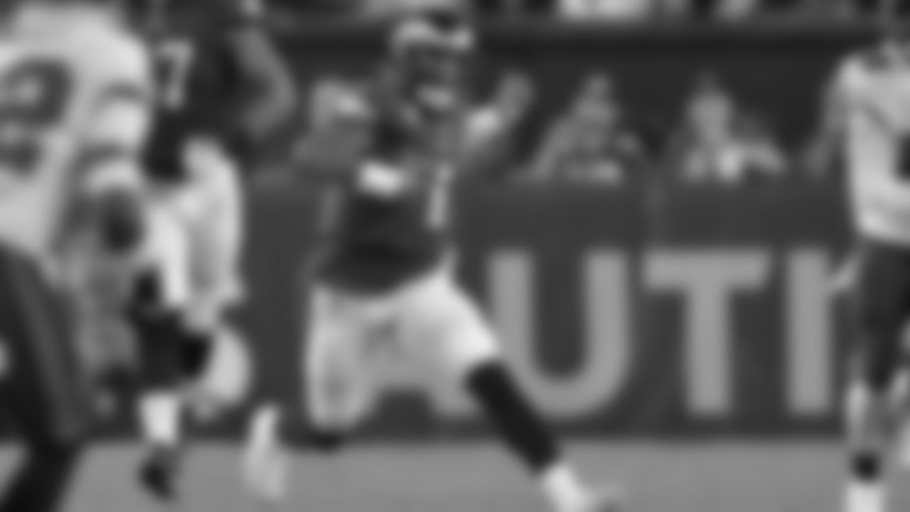QB Jalen Hurts