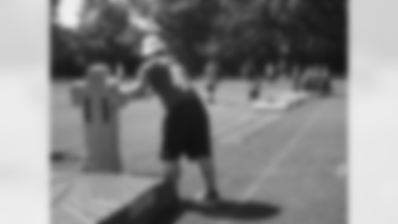 LS Jon Dorenbos explains a drill