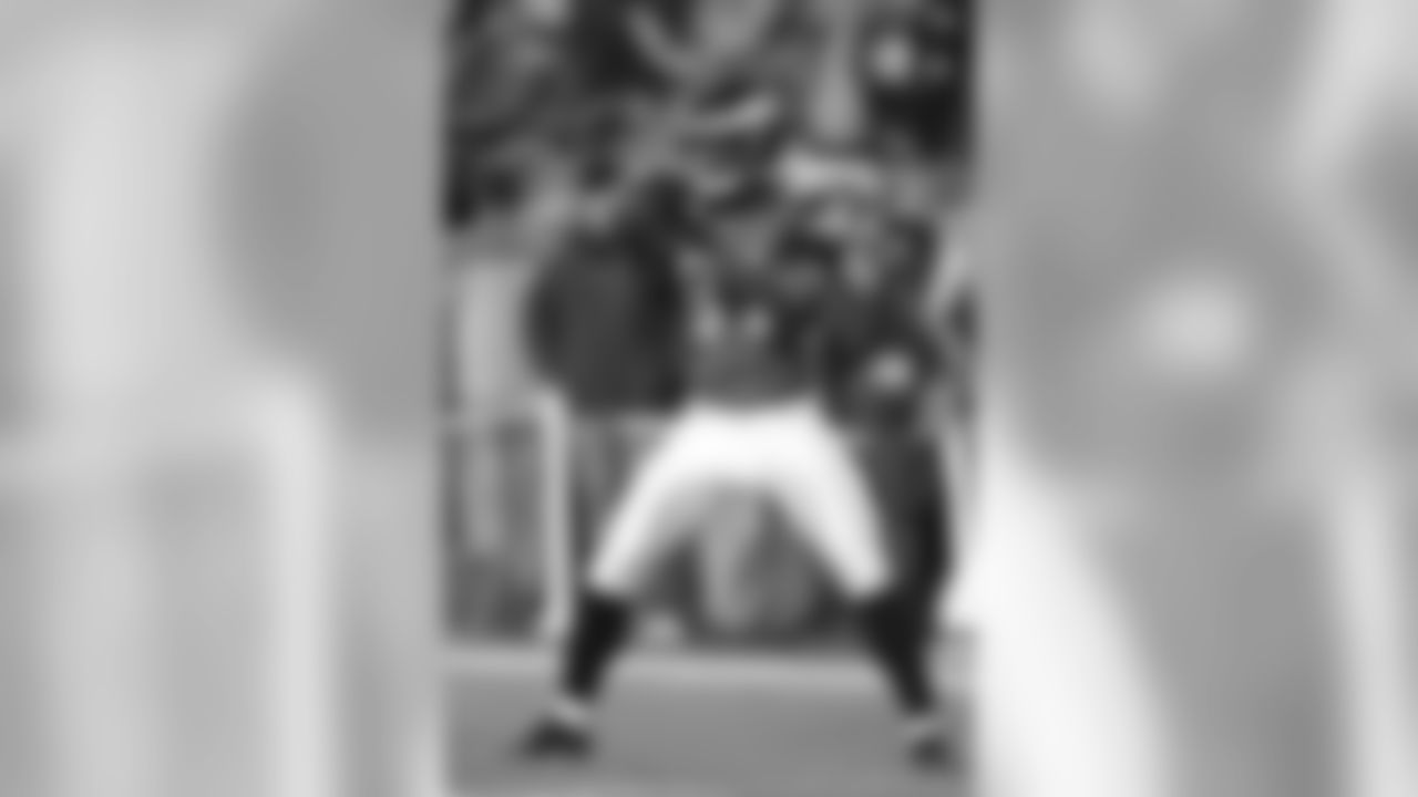 WR Jason Avant