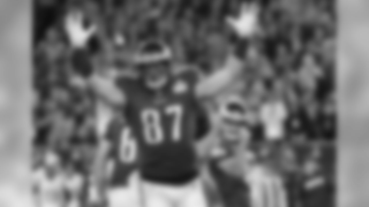 TE Brent Celek