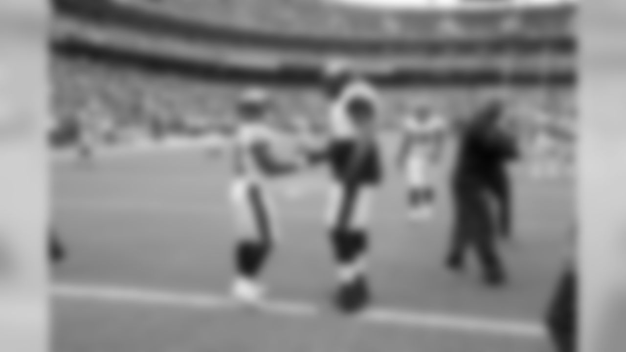 RB Darren Sproles and T Jason Peters