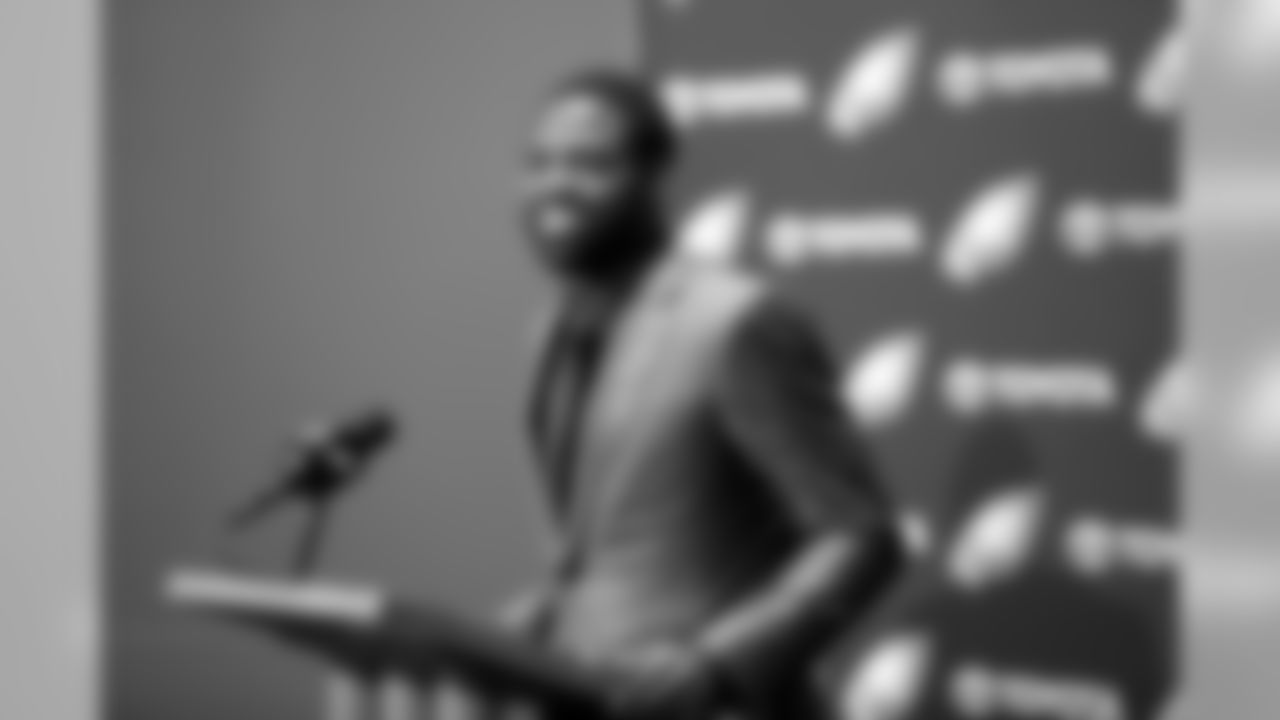 Torrey Smith meets with the media on his first day in Philadelphia