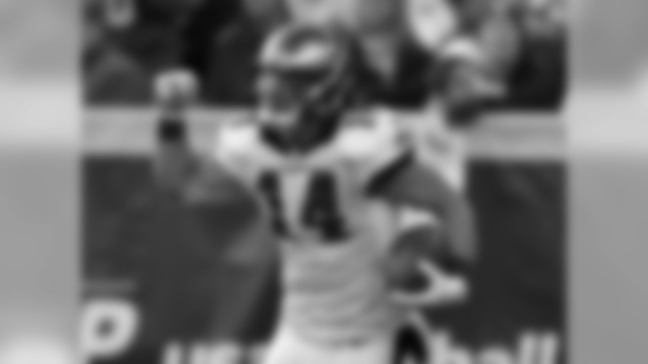 WR Riley Cooper