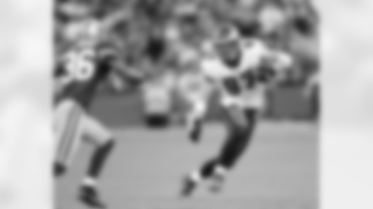 TE Brent Celek
