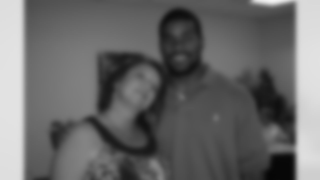 Quitin Demps with an excited guest