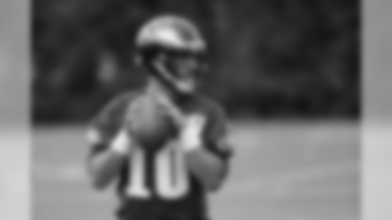Veteran QB Chase Daniel was signed by the Eagles in the 2016 offseason. While in Kansas City, Daniel worked closely with then-Chiefs offensive coordinator and current Eagles head coach Doug Pederson