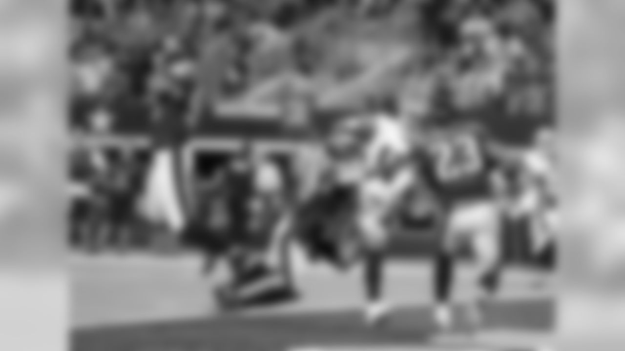 LB Jordan Hicks recorded his first interception of the season.