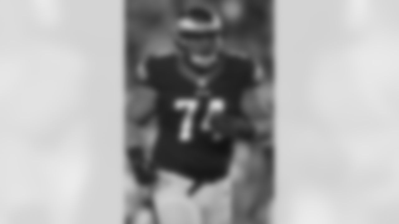 DT Wade Keliikipi