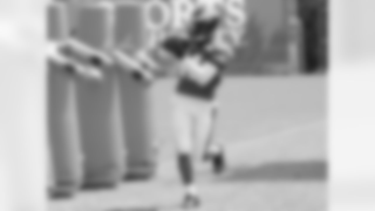 WR Russell Shepard