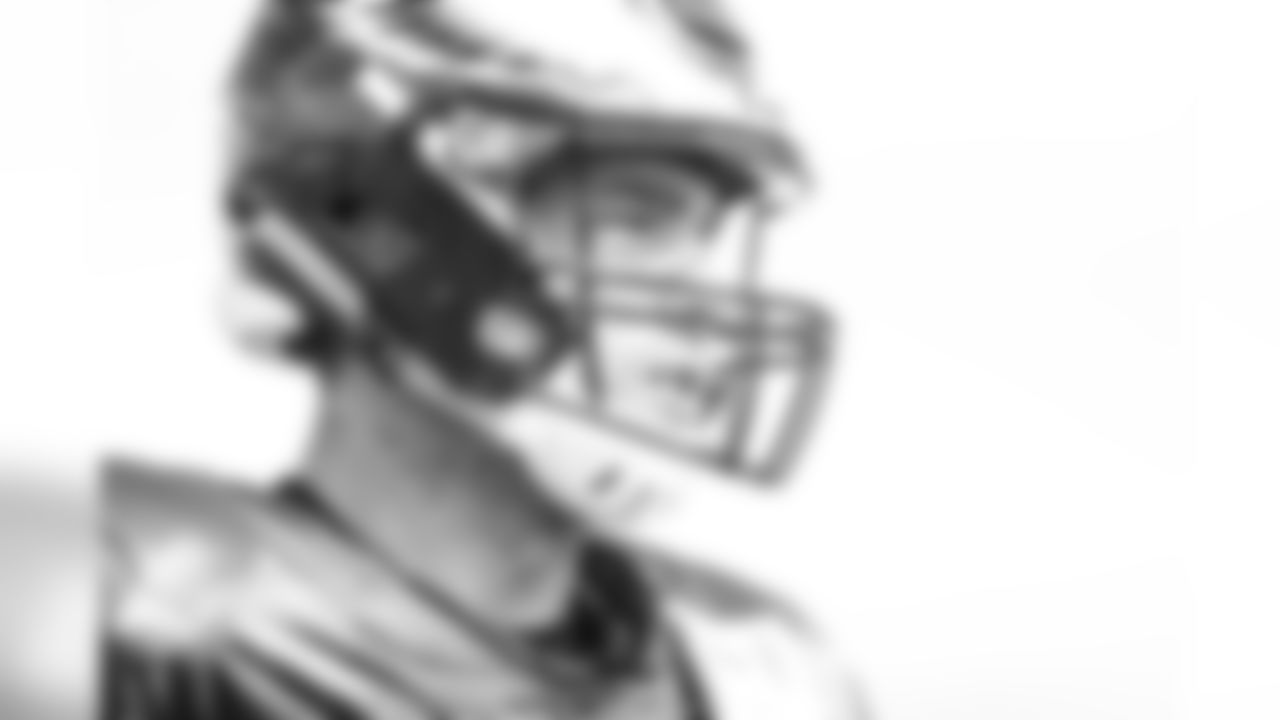 TE Zach Ertz