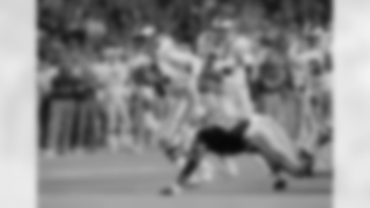 Randall Cunningham paves his way in 1992