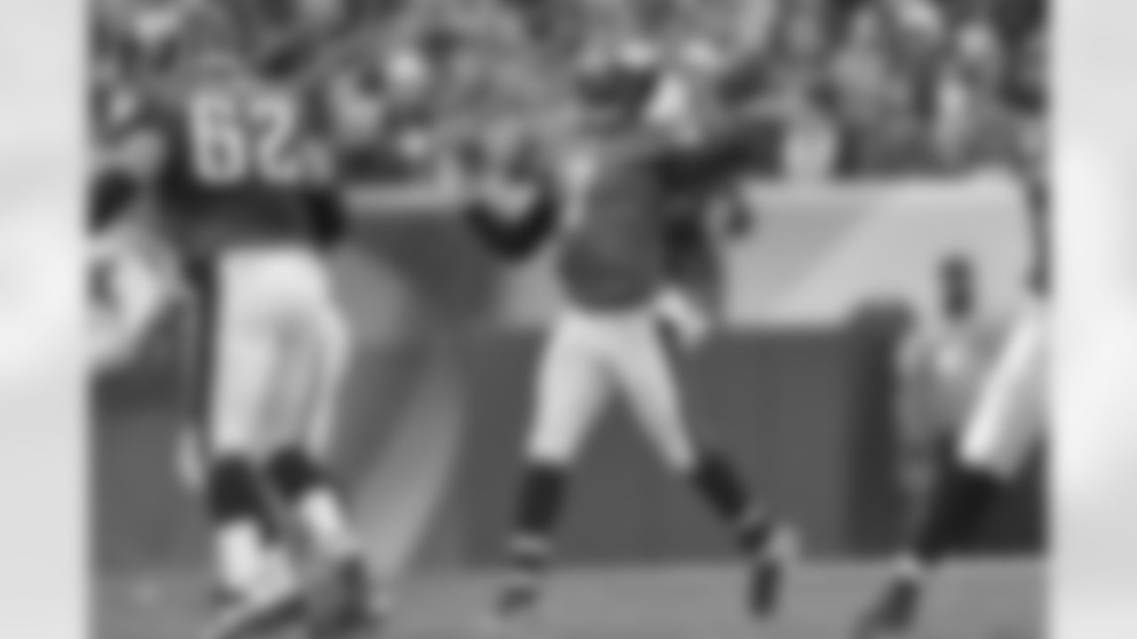 QB Michael Vick