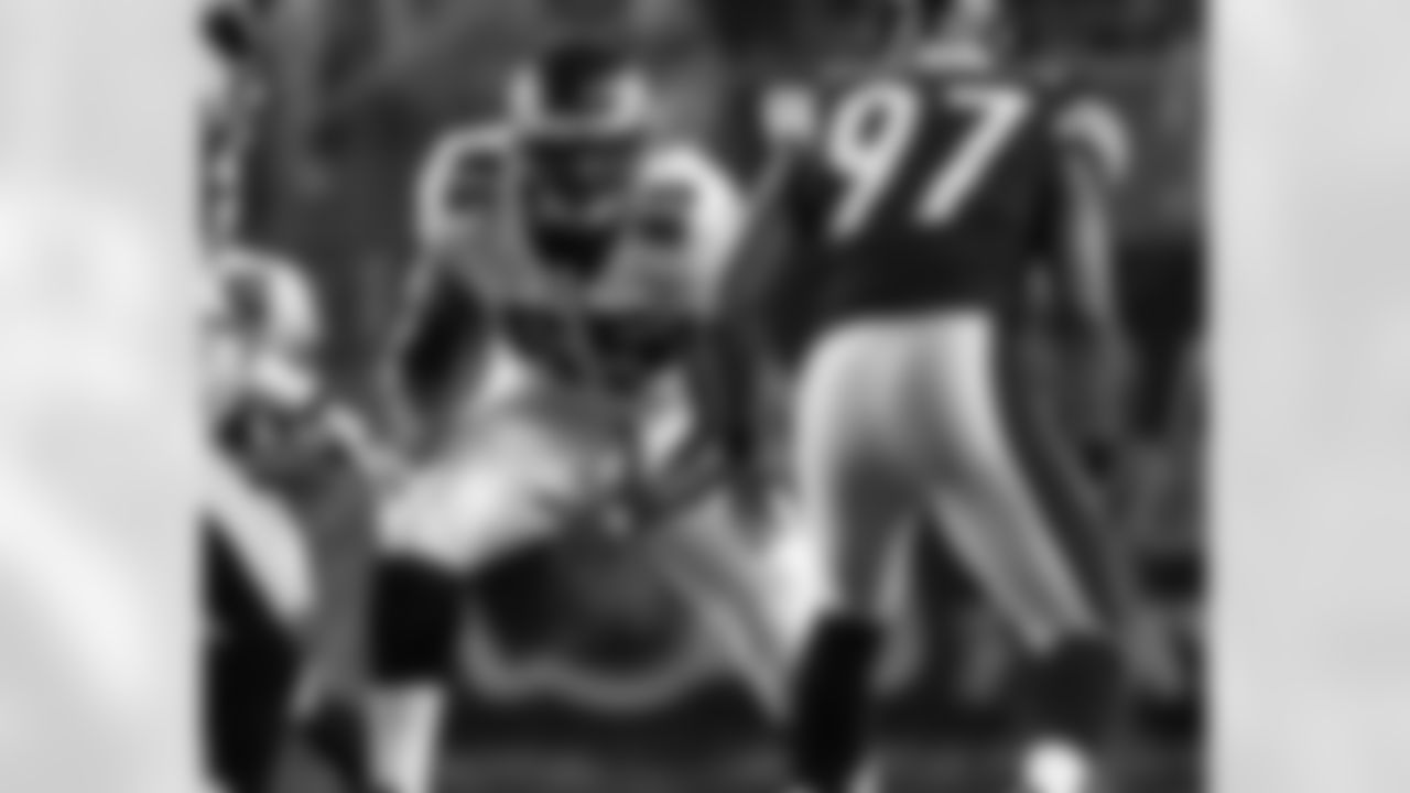 OT King Dunlap with an eye on his opponent