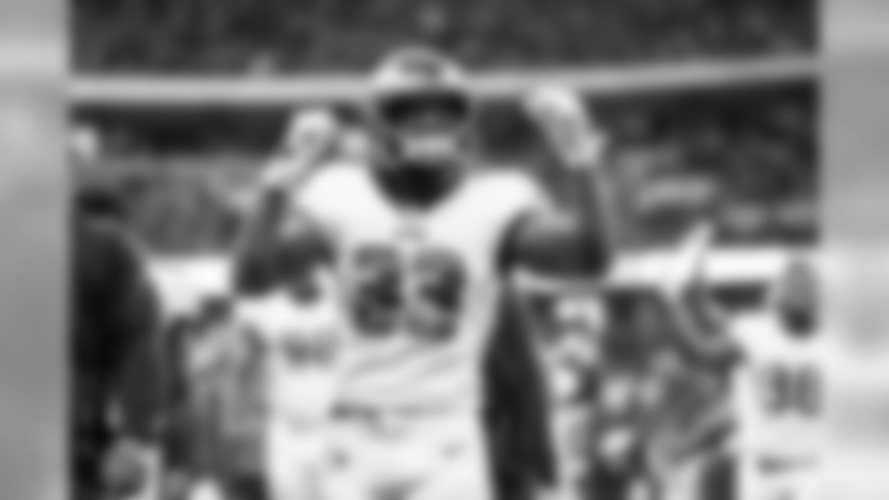 RB Josh Adams
Philadelphia Eagles vs. Jacksonville Jaguars at Wembley Stadium on October 28, 2018