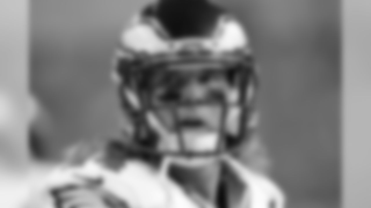 WR Riley Cooper