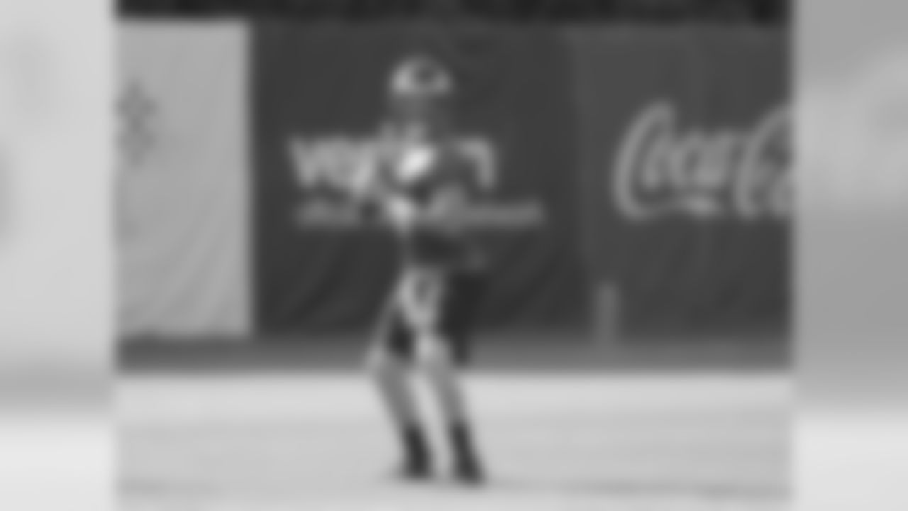 QB McLeod Bethel-Thompson